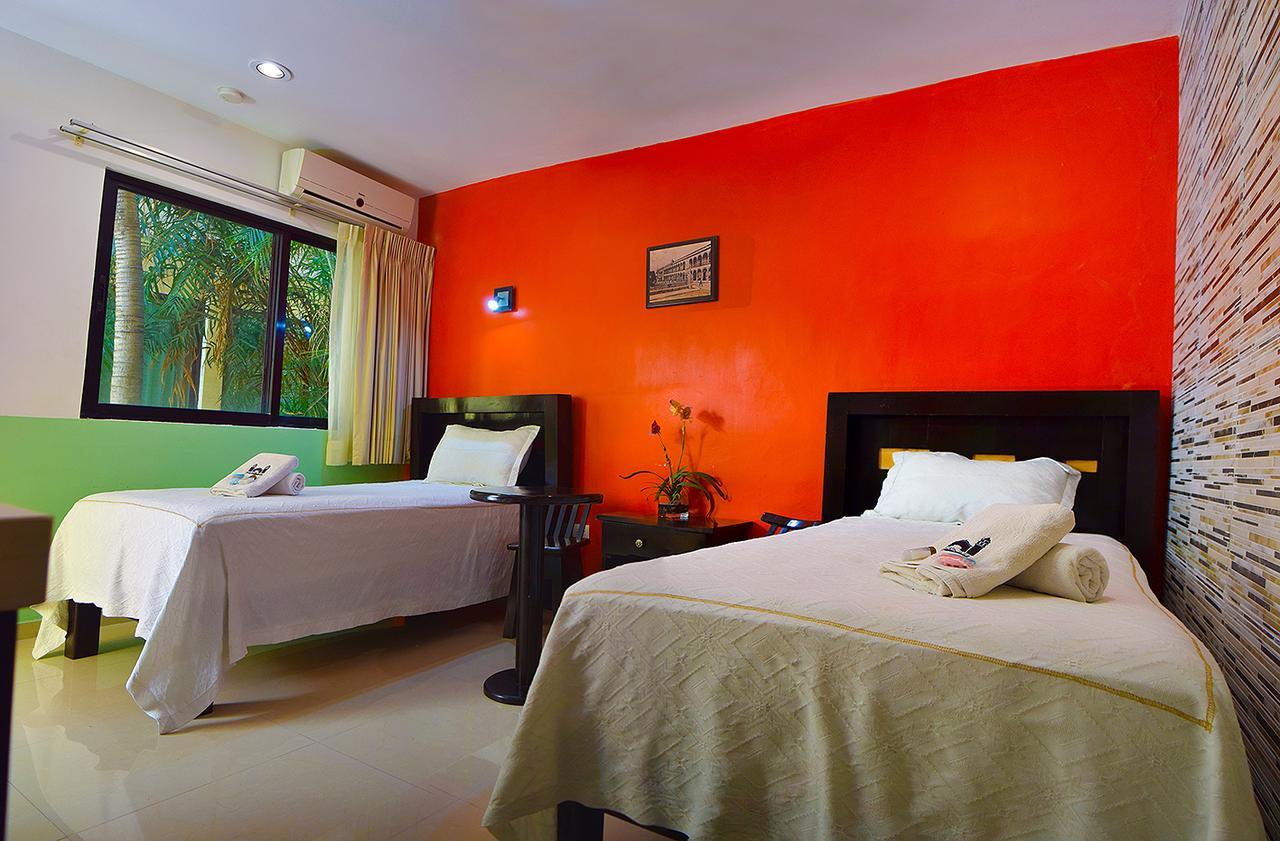 Hotel Catedral קמפצ'ה מראה חיצוני תמונה