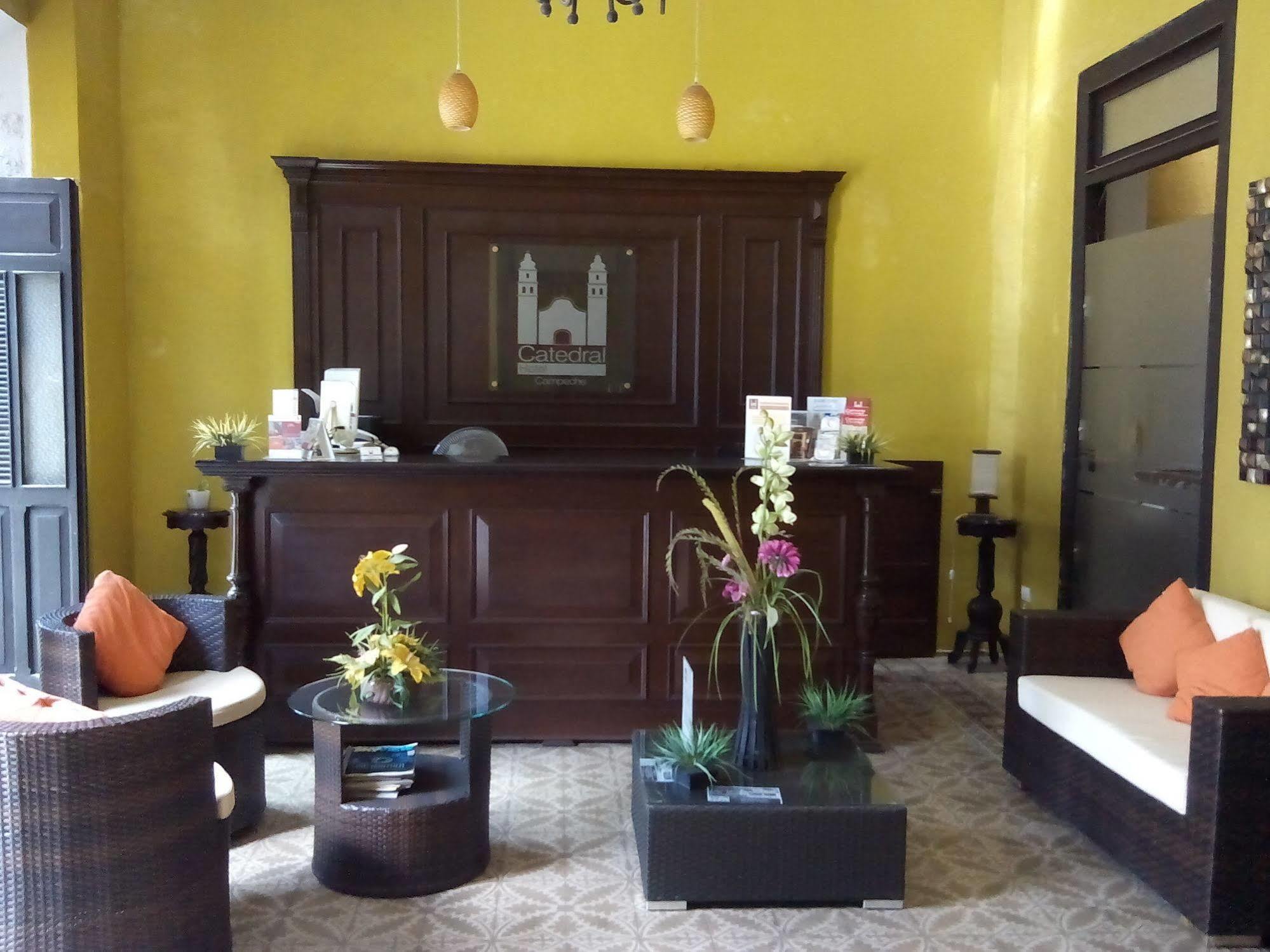 Hotel Catedral קמפצ'ה מראה חיצוני תמונה