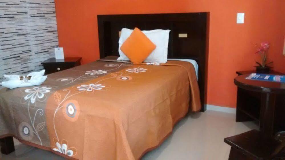 Hotel Catedral קמפצ'ה מראה חיצוני תמונה
