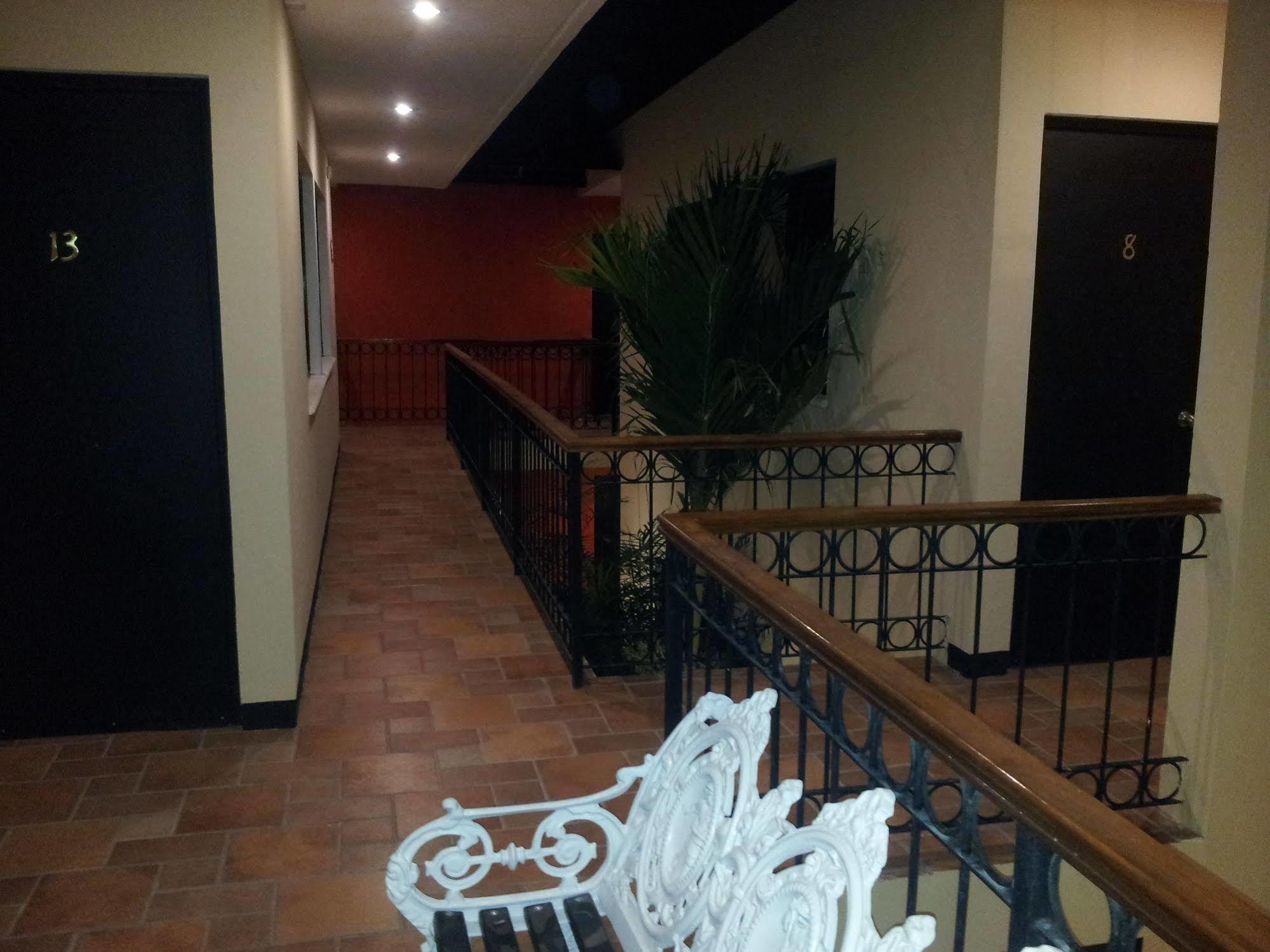 Hotel Catedral קמפצ'ה מראה חיצוני תמונה