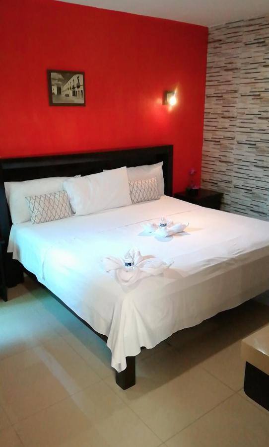 Hotel Catedral קמפצ'ה מראה חיצוני תמונה