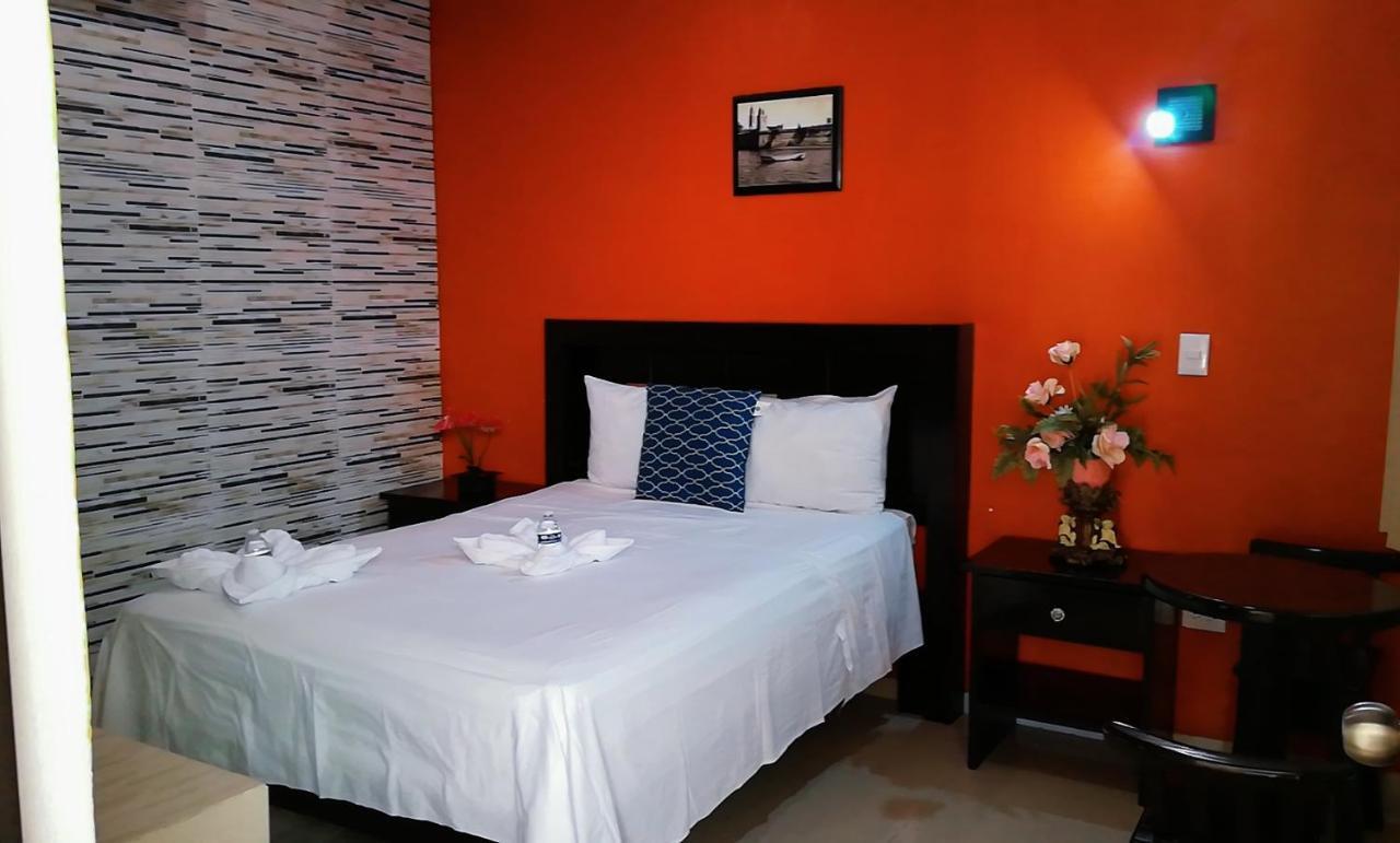 Hotel Catedral קמפצ'ה מראה חיצוני תמונה